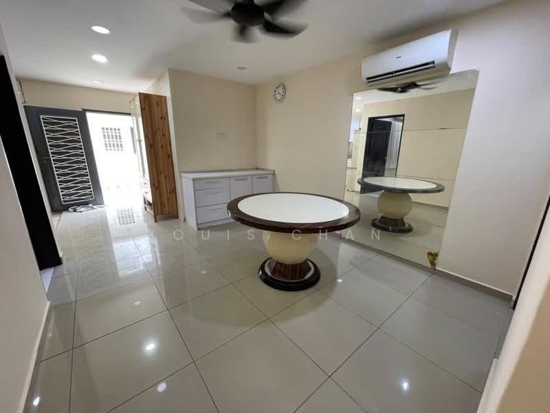 2-storey Terraced House for Sale in Bandar Bukit Tinggi (Klang) - Louis Chan - PropertyGuru.com.my
