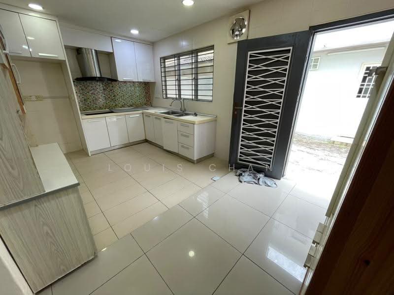 2-storey Terraced House for Sale in Bandar Bukit Tinggi (Klang) - Louis Chan - PropertyGuru.com.my