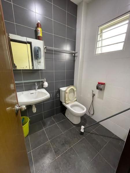 2-storey Terraced House for Sale in Bandar Bukit Tinggi (Klang) - Louis Chan - PropertyGuru.com.my