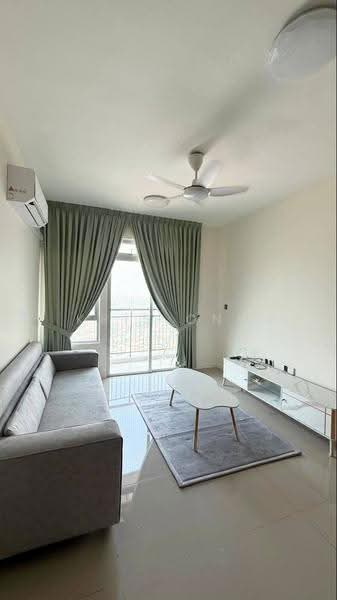 Rumah Flat untuk Disewa di PR1MA @ LARKIN INDAH - Kris Ong - Living Room - PropertyGuru.com.my