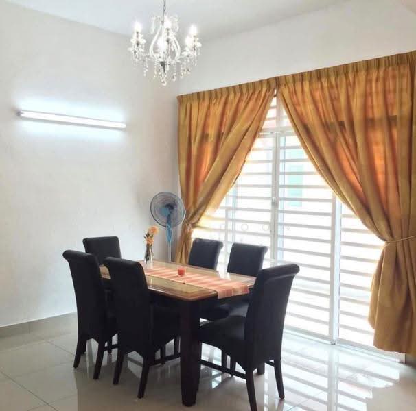 Semi-Detached House for Sale in Pantai Jerejak (Bayan Lepas) - Lenny Goon - Dining Room - PropertyGuru.com.my