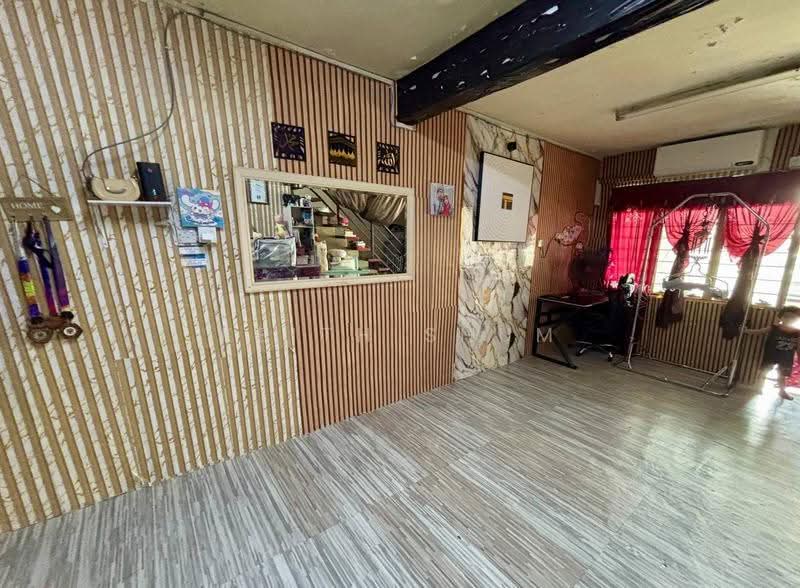 2-storey Terraced House for Sale in Taman Rinting (Masai) - Keith Shum - Interior - PropertyGuru.com.my