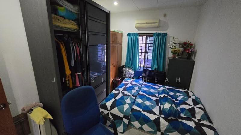 2.5-storey Terraced House for Sale in Taman Setia Indah (Tebrau) - Jit Sin Cheah - Bedroom - PropertyGuru.com.my