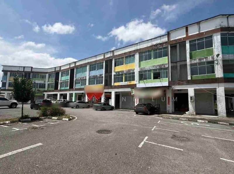 Shop for Sale in Kota Samarahan (Sarawak) - Catherine Lum - Exterior - PropertyGuru.com.my