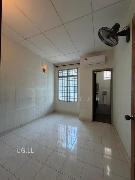 Terraced House for Sale in Bandar Botanic (Klang) - Chloe Tan - PropertyGuru.com.my