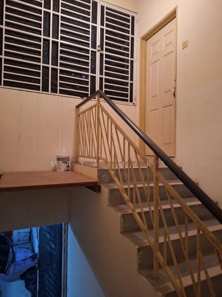 Rumah Bandar untuk Disewa di Manjung (Perak) - Maya Myra - Corridor - PropertyGuru.com.my