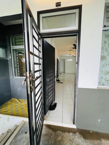 Cluster House for Sale in Johor Bahru (Johor) - Danny Tey - Entrance - PropertyGuru.com.my