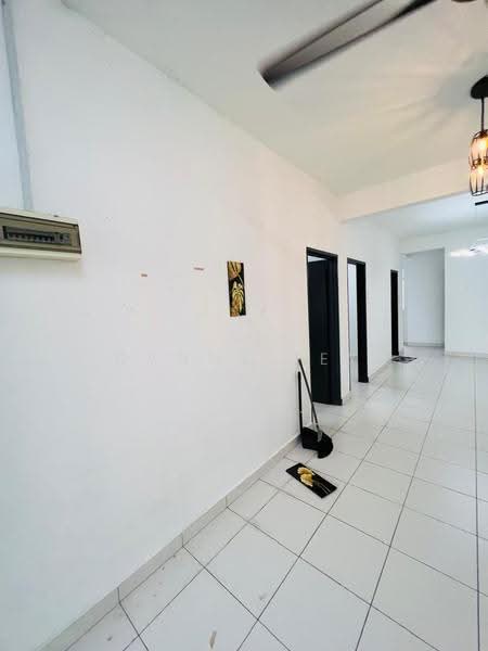 Cluster House for Sale in Johor Bahru (Johor) - Danny Tey - Corridor - PropertyGuru.com.my