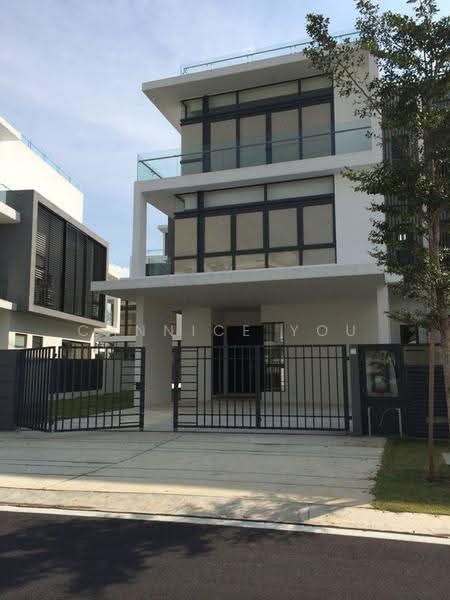 Rumah Berkembar untuk Disewa di Lake Fields (Sungai Besi) - Cannice You - Exterior - PropertyGuru.com.my