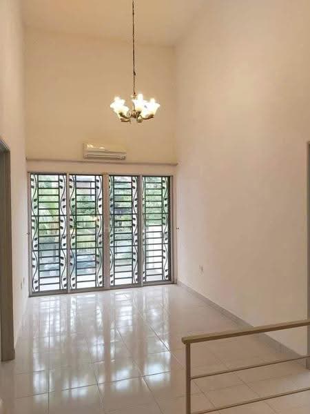2-storey Terraced House for Rent in Taman Putra Prima (Puchong) - Hann . - Living Room - PropertyGuru.com.my