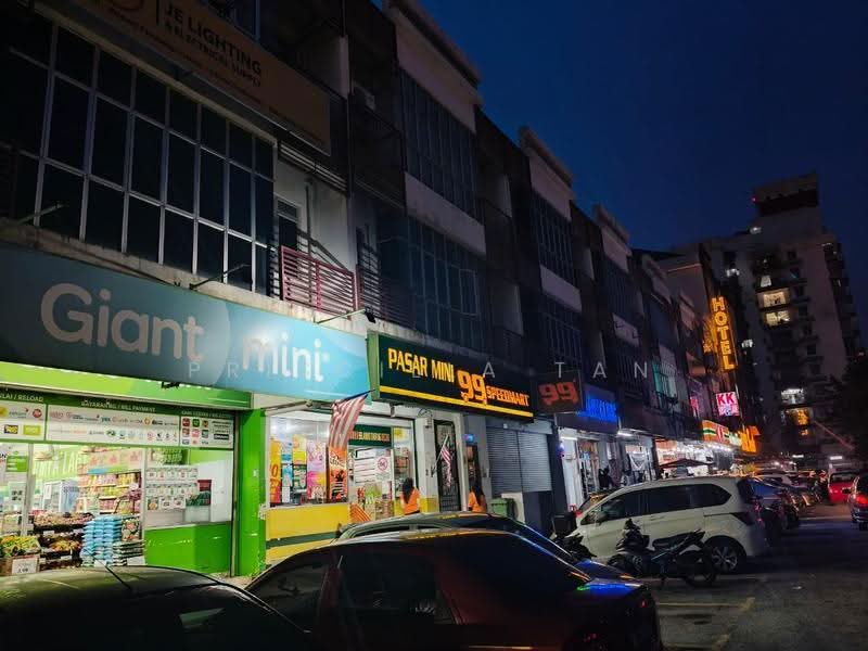 Shop for Rent in Puchong (Selangor) - Priscilla Tan - Exterior - PropertyGuru.com.my