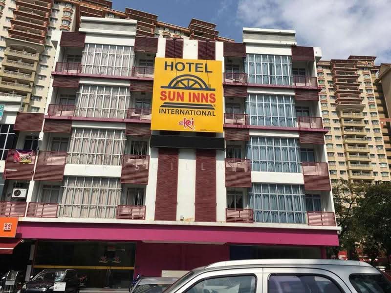 Shop for Rent in Puchong (Selangor) - Priscilla Tan - Exterior - PropertyGuru.com.my