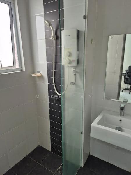 Service Residence for Rent at Mesahill - Mike Tan - Bathroom - PropertyGuru.com.my