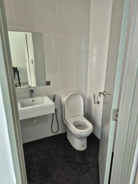 Service Residence for Rent at Mesahill - Mike Tan - Bathroom - PropertyGuru.com.my