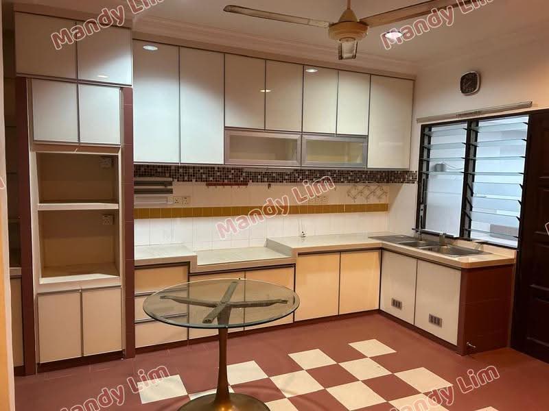 Semi-Detached House for Sale in Tanjung Tokong (Penang) - Mandy Lim - Kitchen - PropertyGuru.com.my