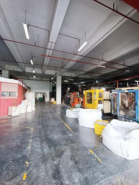 Warehouse for Rent in Taman Perindustrian Ehsan Jaya (Kepong) - Jeffrey Siah - Interior - PropertyGuru.com.my