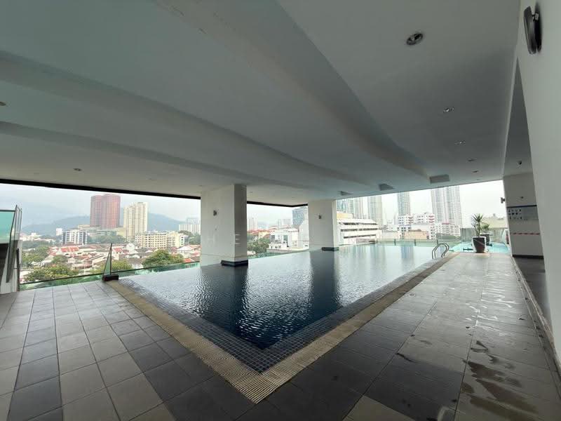 Kondominium untuk Dijual di The Cantonment - Michelle Mah - Pool - PropertyGuru.com.my