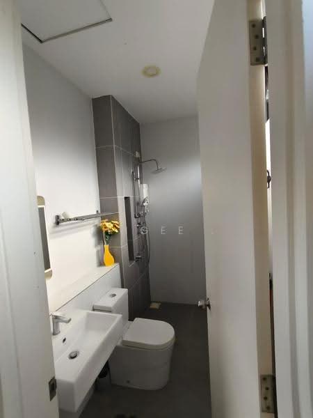 Rumah Kluster untuk Dijual di Eco Majestic (Semenyih) - PeiGee . - Bathroom - PropertyGuru.com.my