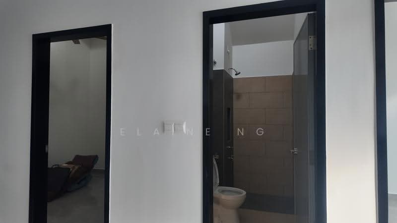 1-storey Terraced House for Rent in Skudai (Johor) - Elaine Ng - Bathroom - PropertyGuru.com.my