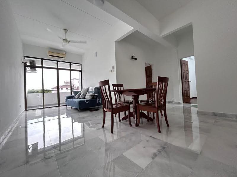 Apartment for Rent at Arratoon Court - Veronica Boo - Living Room - PropertyGuru.com.my
