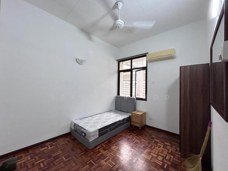 Apartment for Rent at Arratoon Court - Veronica Boo - Bedroom - PropertyGuru.com.my