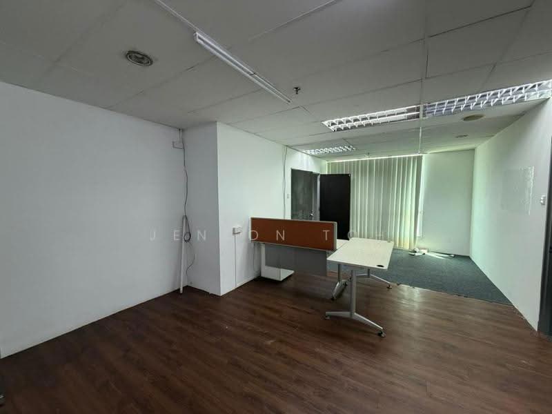 Office for Rent in Kepong (Kuala Lumpur) - Jenson Toh - Interior - PropertyGuru.com.my