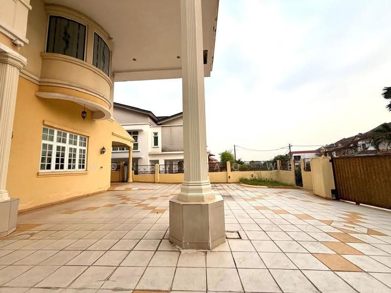 Bungalow House for Sale in Kota Damansara (Selangor) - Kwong Xiao Wei - Exterior - PropertyGuru.com.my