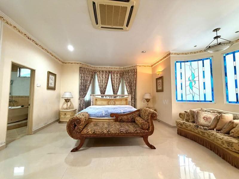 Bungalow House for Sale in Kota Damansara (Selangor) - Kwong Xiao Wei - Bedroom - PropertyGuru.com.my