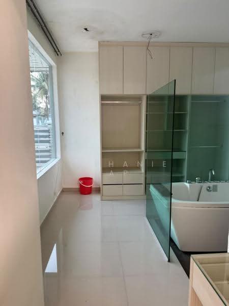 Rumah Teres 1-Tingkat untuk Disewa di Senai (Johor) - Stephanie Yap - Bathroom - PropertyGuru.com.my