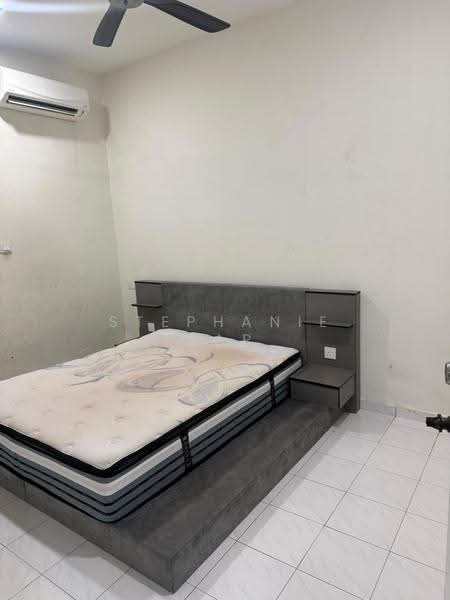 Rumah Teres 1-Tingkat untuk Disewa di Senai (Johor) - Stephanie Yap - Bedroom - PropertyGuru.com.my