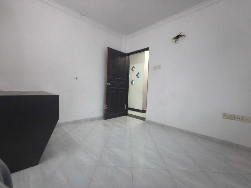 Rumah Flat untuk Disewa di Rumah Pangsa Permas Jaya - KS Tan - PropertyGuru.com.my
