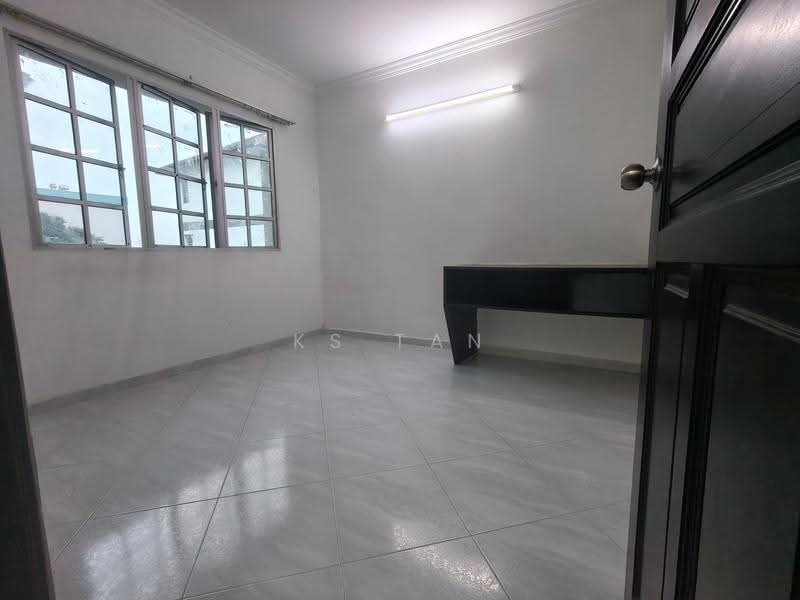 Rumah Flat untuk Disewa di Rumah Pangsa Permas Jaya - KS Tan - PropertyGuru.com.my