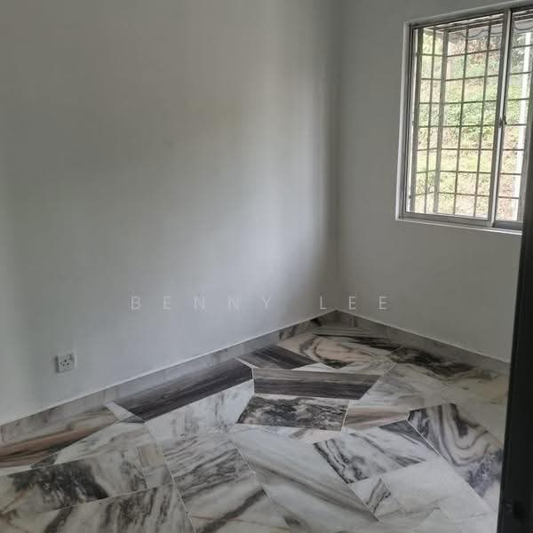 Apartment for Rent at Pangsapuri Senja - Benny Lee - Interior - PropertyGuru.com.my