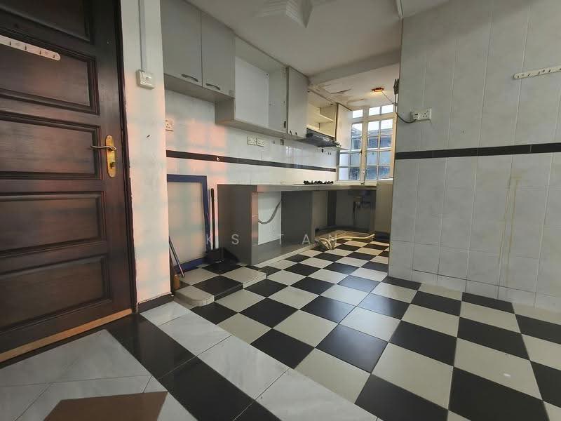 Flat for Rent at Rumah Pangsa Permas Jaya - KS Tan - PropertyGuru.com.my
