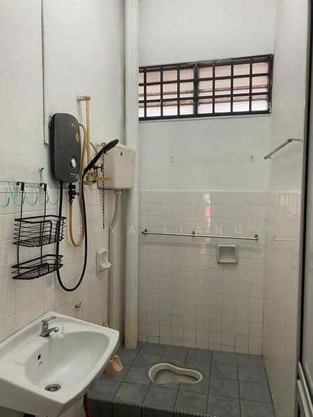 1-storey Terraced House for Sale in Taman Rinting (Masai) - Seiya Liang - PropertyGuru.com.my