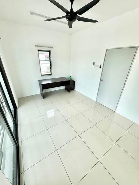 2-storey Terraced House for Sale in Taman Saujana KLIA (Sepang) - Asyraf Aman - Study - PropertyGuru.com.my