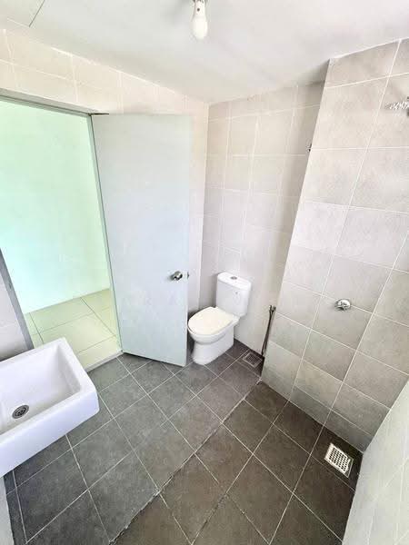 2-storey Terraced House for Sale in Taman Saujana KLIA (Sepang) - Asyraf Aman - Bathroom - PropertyGuru.com.my