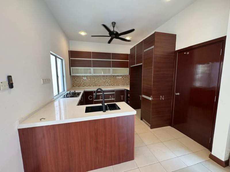 Bungalow House for Rent in Setia Eco Park (Setia Alam) - Vincent Tan - Kitchen - PropertyGuru.com.my