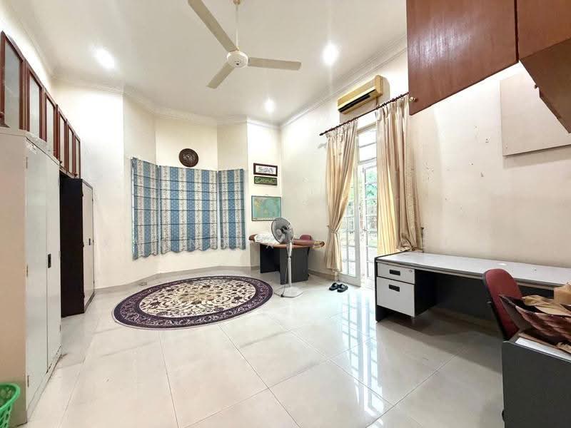 Bungalow House for Sale in Kota Damansara (Selangor) - Kwong Xiao Wei - Study - PropertyGuru.com.my