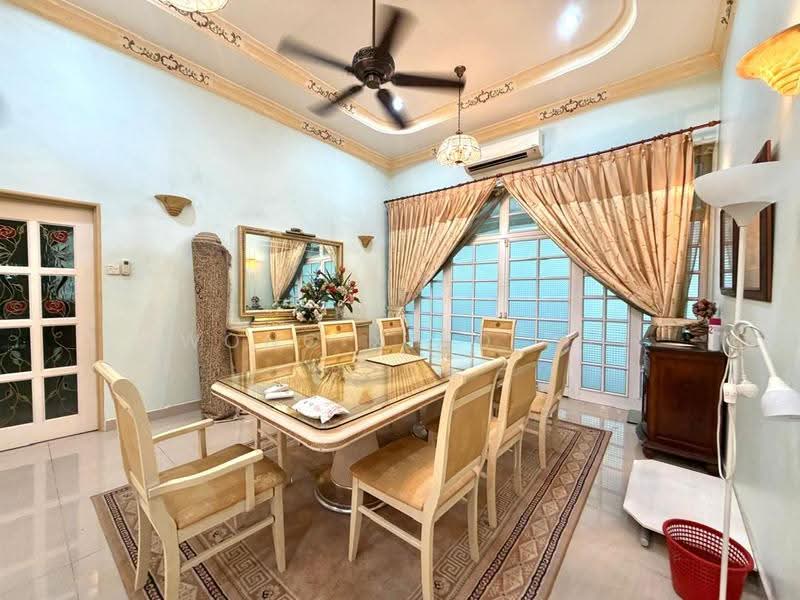 Bungalow House for Sale in Kota Damansara (Selangor) - Kwong Xiao Wei - Dining Room - PropertyGuru.com.my