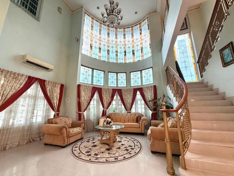 Bungalow House for Sale in Kota Damansara (Selangor) - Kwong Xiao Wei - Living Room - PropertyGuru.com.my