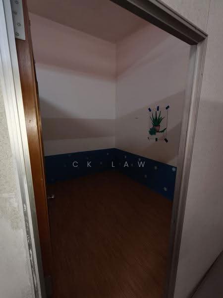 Shop / Office for Rent in Bandar Tasik Kesuma (Beranang) - CK Law - Interior - PropertyGuru.com.my
