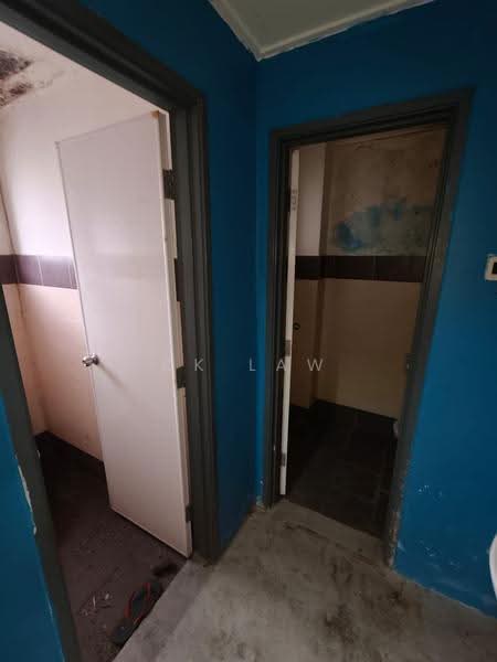 Shop / Office for Rent in Bandar Tasik Kesuma (Beranang) - CK Law - Interior - PropertyGuru.com.my