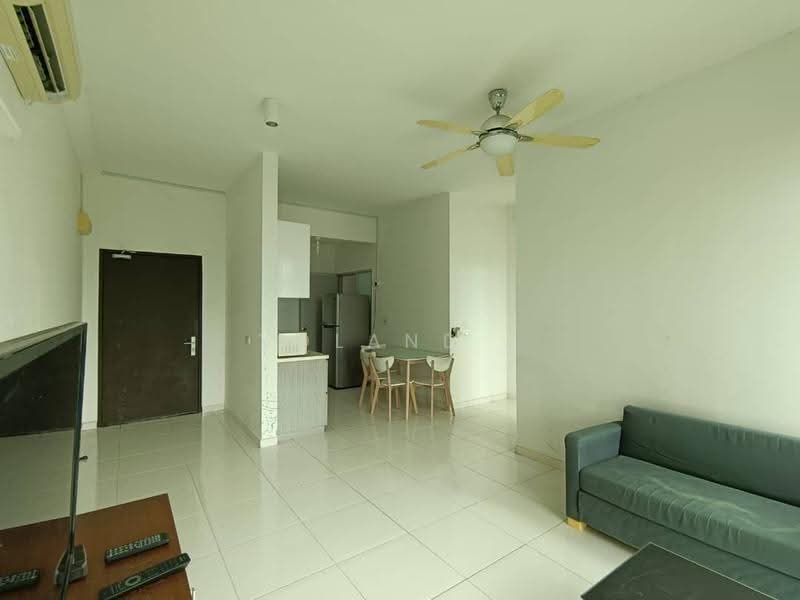 Kediaman Servis untuk Disewa di The Sky Executive Suites - Yoland . - Living Room - PropertyGuru.com.my