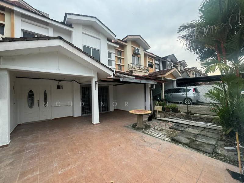 Rumah Teres 2-Tingkat untuk Dijual di Sungai Buloh (Selangor) - Mohd Nor Fahmi - Exterior - PropertyGuru.com.my