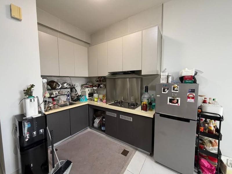Condominium for Sale at Bay Point @ Country Garden Danga Bay - May Lee - Kitchen - PropertyGuru.com.my