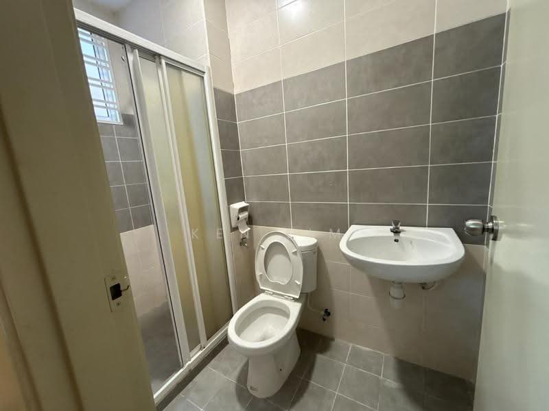 2.5-storey Terraced House for Rent in Goodview Heights (Kajang) - Ken Lim - Bathroom - PropertyGuru.com.my