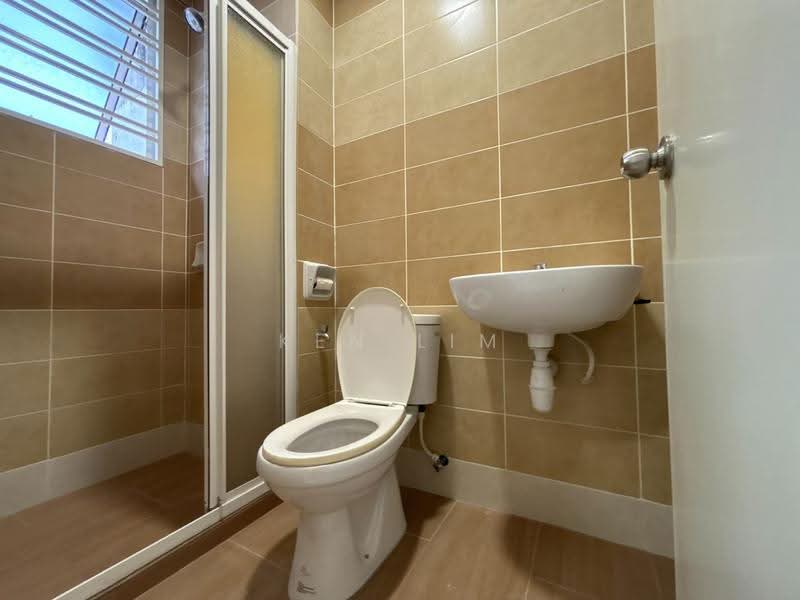 2.5-storey Terraced House for Rent in Goodview Heights (Kajang) - Ken Lim - Bathroom - PropertyGuru.com.my