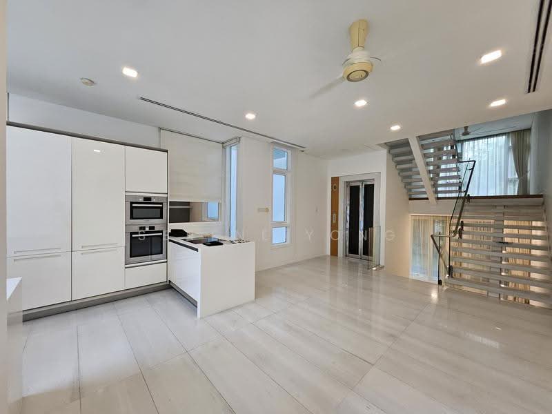 3.5-storey Terraced House for Sale in Mont Kiara (Kuala Lumpur) - Serene Yong - Kitchen - PropertyGuru.com.my
