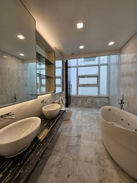 3.5-storey Terraced House for Sale in Mont Kiara (Kuala Lumpur) - Serene Yong - Bathroom - PropertyGuru.com.my